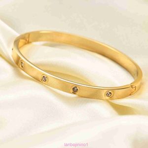 Designer Carti Bracelet Diamond Charm Love S Ins Fashion Simple pouces Love Smooth Three Color Zircon Couple