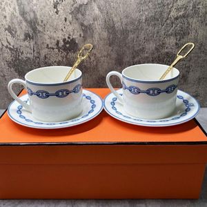 Teller, blaue Kette, Knochenporzellan, Speiseteller, Kaffeetasse, Western-Tagesgeschenk, luxuriöses vierteiliges Set