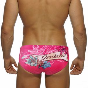 Мужские купальники с Push Pad Men Triangle плавание шорты Skull Print Europe America Fashion Spa Spa Surf Surf Shorts Bikini J220913