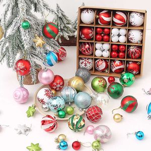 Decorações de Natal 44pcs 6cm/3cm Bolas penduradas Ornamentos para a árvore de Natal Home Navidad Ano Novo 2022 Pingente de Presente Y2209