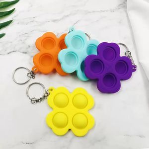 Rodent Pioneer Keychain Early Childhood Education toy Puzzle Press Finger Bubble Music Practice Board Silicone Decompression Toys ZM923