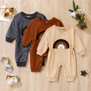 Rompers 024M Neugeborenen Baby Junge Mädchen Kleidung Langarm Taste Strampler Regenbogen Stickerei Overall Herbst Frühling Baby kleidung J220922