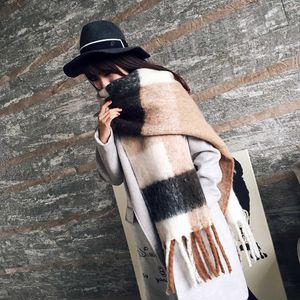 Schals Imitation Kaschmir Frauen Schal Winter 2022 Plaid Dicke Shl Scarve Wrap Bandana Pashmina Quaste Foulard Bufanda Echarpe Hiver Y2209