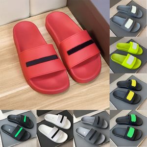 Homens Mulheres Designer Chinelos Verão Piscina Slides Preto Verde Branco Fresco Cinza Bege Azul Suave Rosa Amarelo Vermelho Mens Sandálias De Borracha 2024