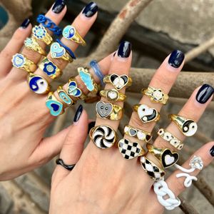 Korean Style Enamel Stackable Finger Band Rings Set Adjustable Aesthetic Y2k Wholesale Cute Colorful Pink Love Heart Flower Jewelry for Women Girls Wedding Gifts