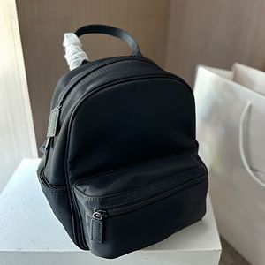 Роскошные дизайнерские сумки сумки на плечах y Quality High Fashion Women Men Men Men Skells Totes Crossbody Нейлоновые рюкзак Сумки Ladies кошелек 5A сумка для тота