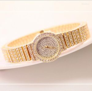 Wristwatches Czech Diamond Watch For Women Luxury Ladies Gold Brand Minimalist Analog Quartz Movt Unique Female Iced Out