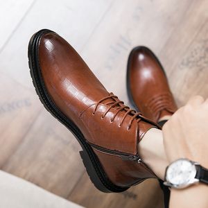 Zipper Grid Pattern Designer Men Sapatos Martin Boots Solid Color couro neg￳cio casual Casual All Match Shoes de vestido de cano alto Tamanho grande 38-45