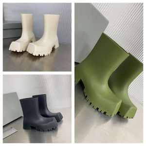 Botlar Kauçuk Botlar Yağmur Boot Su geçirmez ayakkabılar Lüks Tasarımcı Trooper Square Toes Tıknaz Topuk Kaba Diş Dış Tablo Giyim Dayanıklı Siyah Bej Gri