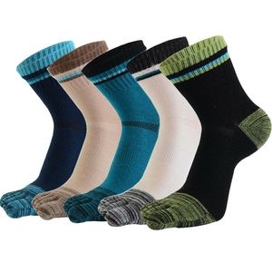 Meias masculinas 5 pares harajuku meias com dedos algod￣o masculino listrado cinco dedo da tripula￧￣o meninos de moda moda preto azul de neg￳cios casual meias 220923