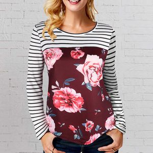 T-shirt feminina Camisetas femininas camisetas casuais Spring Outono O-Gobes Floral Manga Longa Popularidade Confortável Lazer Coreano 2022New Patchwork T220926