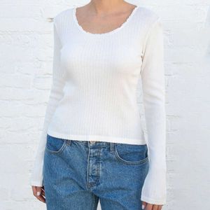 女性用Tシャツビンテージソリッドリブ付きレーストップ女性夏の甘いかわいいレーストリム長袖Tシャツ女性シンプルなカジュアルコットンティートップシックT220926