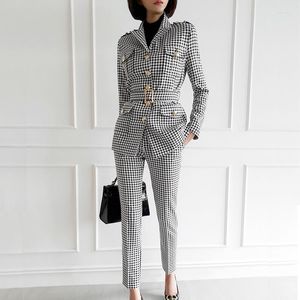 Kvinnors tvåbitar byxor Kvinnor 2st Black White Plaid Matching Outfits Women Lady Office Business Uniform Blazer Set Set Work