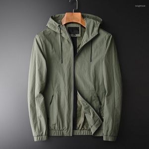 Jaquetas masculinas jaqueta macho de outono de contração de contração capuzes masculinos e casacos de qualidade de qualidade verde slim fit man slim