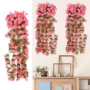 装飾的な花人工ブドウの花輪ウェディングアーチ装飾葉のレーフラタントレインシルクフラワーアイビー壁飾り植物庭の装飾