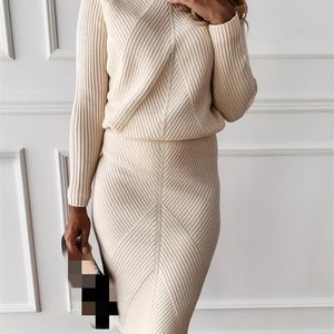 2ピースドレスTyhur Autumns Women's Knitting Costume Turtleneck Solid Color Pullover Sweater Slim Skirt Two-Piece Set 220924