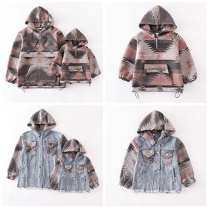 Family Matching Outfits Girlymax Fall Winter Long Sleeve Baby Girls Mommy Me Plaid Denim Jacket Hoodie Clothes Children Top Boutique Kids Clothing 220924