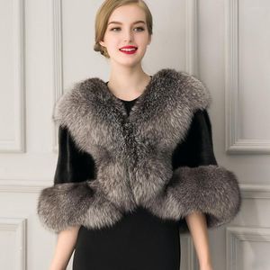 Scarves Luxury Women's Faux Fur Shawl Wraps Stole Female Cloak Cape For Evening Party Black Shrug Winter Bridal Wedding Cover Up