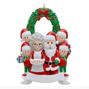 Christmas Ornaments Decorations Quarantine Survivor Resin Ornament Creative Toys Gift Tree Decor Mask Snowman Sanitized Family C0926