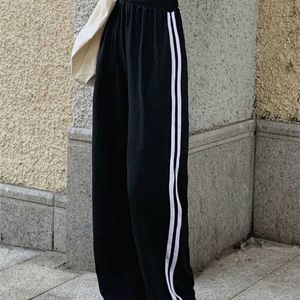 Women's Pants Capris HOUZHOU Black Sweatpant Autumn Korean Style Fashion Print Baggy Joggers Casual All match High Waist Trousers 220922