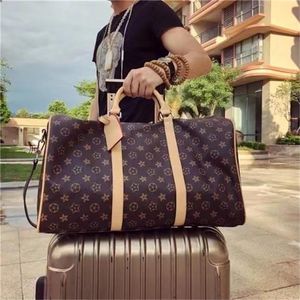 Открытые пакеты Duffel Bags Men Travel Duffle Bags Designer Luggage с замком большой емкость Sport Bag Размер 55см