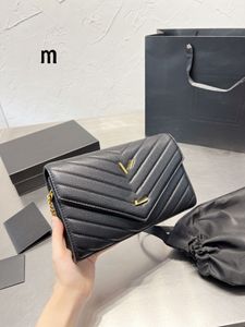 Shoulder bag Luxury tote purse handbag message bags cluth classic Genuine Leather Crossbody Designers Original Fashion 5A Gold Chain 22CM WOC Casual Wallet Black