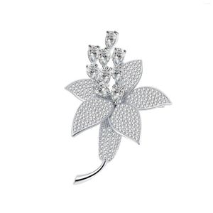 Body Jewelry Diamond Flower S925 Srebrne broszki dla kobiet klasyczne rocznica Fine Christmas Luxury Brooch Pins