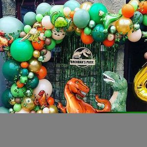 136 pezzi Kit arco ghirlanda di dinosauri Animali selvatici Verde cromato Ragazzi Decorazioni per feste di compleanno Forniture per foglie artificiali in lamina di giungla