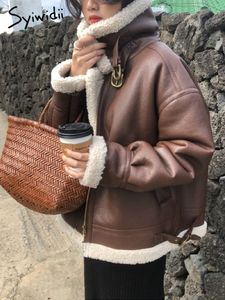 Sahte Kürk Matar Sonbahar Kış Ceket Kadınlar İçin Kış Ceket Gevşek Kuzu Sıcak Kuzgun Keşiş Lokomotif Yakası Kadın Ceket Pu Dış Giyim