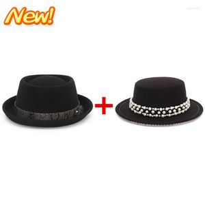 Beralar 2022 Erkekler Fedora Şapkaları Moda Pure Yün Erkekler Şapka Kemeri Domuz Pastası Klasik Kapak Sonbahar Kadın Peal Çift
