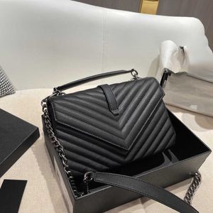 Handbag Cosmetic Bags Cases 2022 Luxury Shoulder Bag Brand Designer Leather Ladies Metal Chain High Quality Clamshell Menger Wholesale 3-color Universal for
