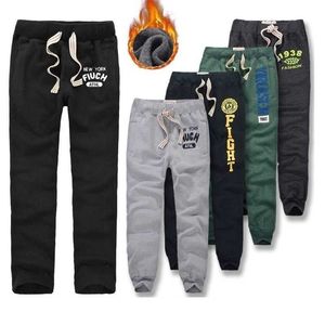 Pantaloni da uomo Pantaloni invernali da uomo in cotone spesso Pantaloni a figura intera Pantaloni da jogging morbidi e traspiranti taglia dalla S alla 3XL 220924