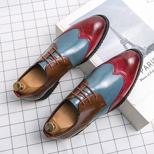 Eleganti uomini derby scarpe che bloccano il colore bullock giuncing wing punta allacciata affari casual festa di nozze quotidiano ad238