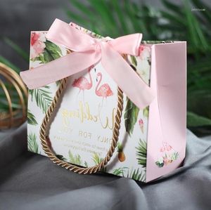 Подарочная упаковка фламинго Крафт бумажный пакет с ручкой и ленточными мешками для свадебной вечеринки Favors маленький настоящий конфеты оптом