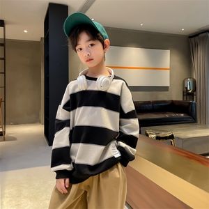 Pullover Spring Fall Bottom Shirt Boys Casul Sport Roun Szyjka Bluza Dzieci Striped Dress Teen Fashion Trend Ubrania 220924