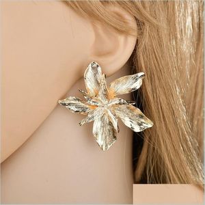 Charm Elegant Gold Rose Big Flower Stus Earrings For Women Fashion Exaggerated Metal Floral Statement Earring 473 B3 Drop Delivery 20 Dhnr7