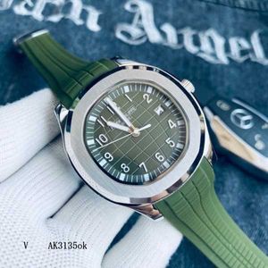 Lyxur för män Mekaniska klockor SS8N Znkw Boutique S Rubber Strap Domineering Swiss Brand Sport Wristwatches