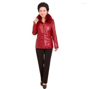 Kvinnor läder kvinnors faux kappa kvinnor 2022 vinter löstagbar päls krage för att hålla varma smala kort plus size röda jacka GH435