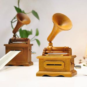 Decorative Figurines Vintage Phonograph Wood Music Box DIY With Paper Tape Home Decoration Crafts Clockwork Birthday Surprise Gift For Girls