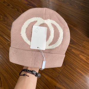 Gorro de luxo gordura gordura tricotada chapéu homem mulher lazer cartas de tampa casual tampa ao ar livre de alta qualidade 7colors