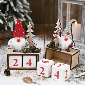 Weihnachtsspielzeug liefert Frohes Navidad-Jahr für Zuhause Countdown Gesichtsloser Wald Alter Mann Puppe Holzkalender Noel Geschenk 220924