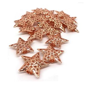 Figurine decorative Decorazioni di design a stella 3D in metallo oro rosa Accessori per stelle da fienile sospese Accessori per la festa di compleanno della camera da letto della casa
