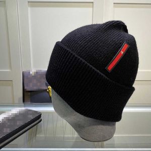Boll Caps 2022 Classic Designer P Letter Autumn Winter Hot Style Beanie Hats M￤n och kvinnor Fashion Universal Sticked Cap Autumn Wool Outdoor Warm