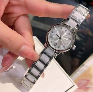 4 styles Classic Super Factory Quality woman Wristwatches 30mm dial VK Quartz Movement Auto Date Sapphire ceramic strap women's Watches