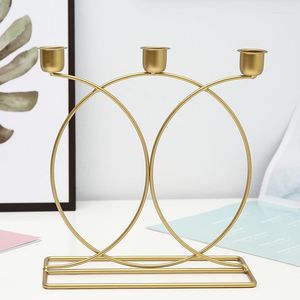 Titulares de vela Luxury Brass Candels Holder Modern nórdico base de ferro nórdico Clear Velas Tabela Candl Design Sala Decors Tealight