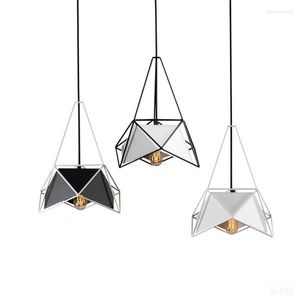 Lampade a sospensione Luci industriali nordiche Lampada a sospensione da cucina geometrica Illuminazione multi sfaccettata per decorazioni per la casa