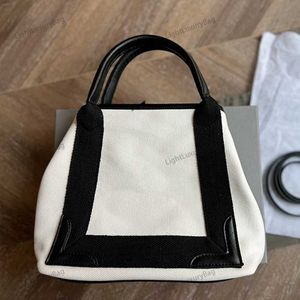 5a omuz totes çanta tuval tote tasarımcı kalite crossbody klasik siyah ve beyaz kadınlar için ünlü marka alışveriş cüzdanlar 220302