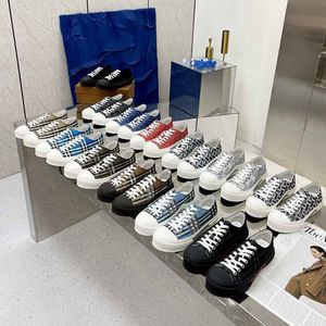 Tasarımcı Sneakers Clattice Çizgili Ayakkabı Erkek Kadın Eğitmenler Luxuy Kutusu Ile Vintage Sneaker Deri Platform Ayakkabı