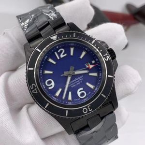 Topp lyxig AAA Watch Men's Watches Fashion 44mm Automatisk mekanisk rostfritt st￥l l￤derband Klassisk designer Titta p￥ multifunktionskalender Montre de Luxe
