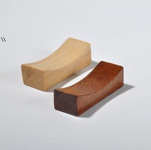 日本のエコ調理器具木製箸ホルダーフィービークリエイティブな装飾チョップスティックピローケアチョップスティックレストBBB15842